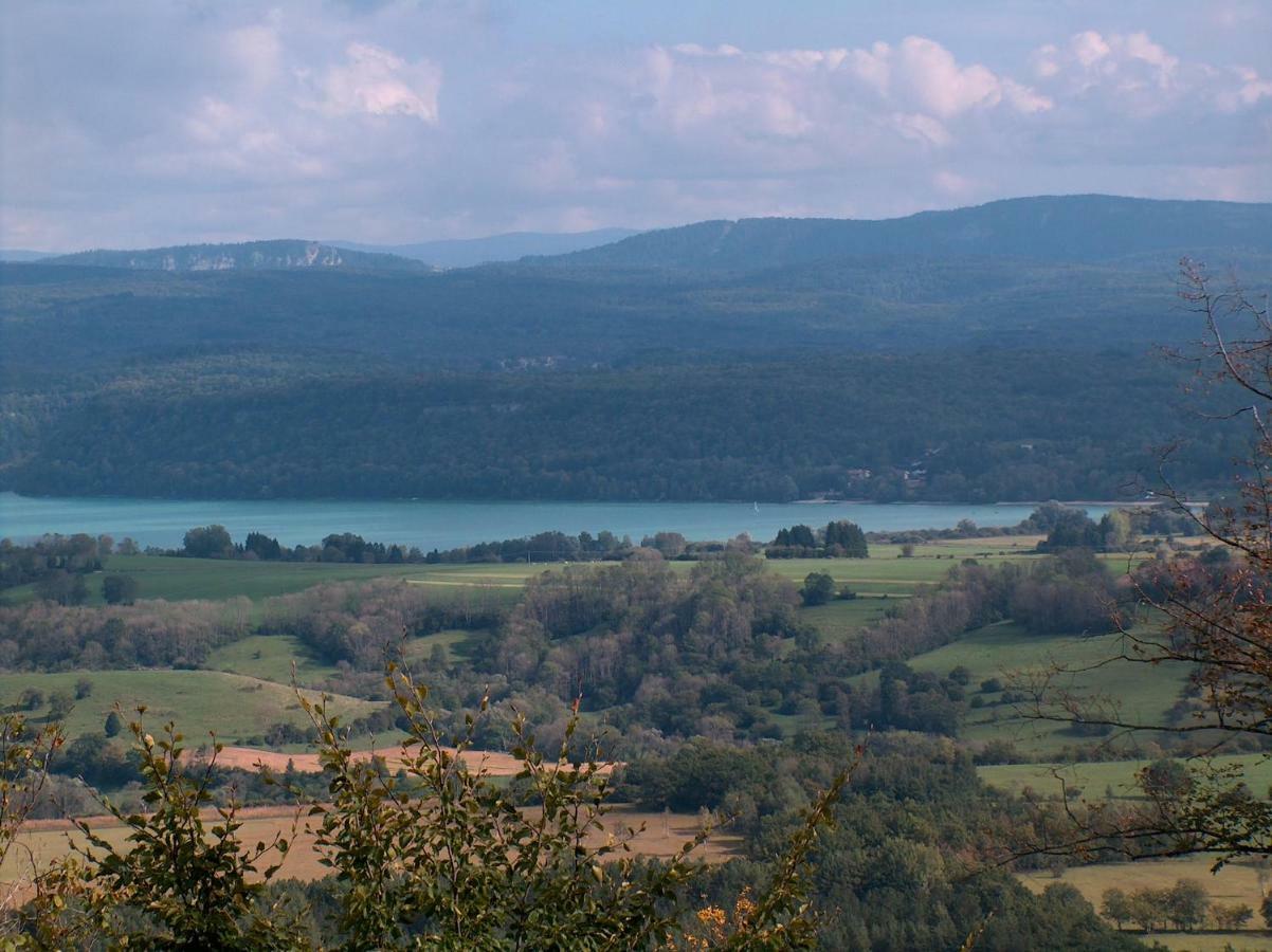 Montigny-sur-l'Ain Gite La Janiat מראה חיצוני תמונה